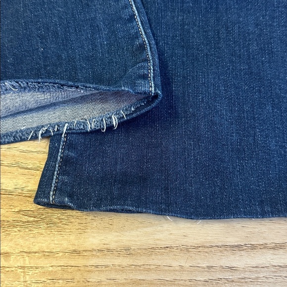 Frame Le Bardot Crop Flare Jean Tag Size 27 (see measurements) - Picture 6 of 9